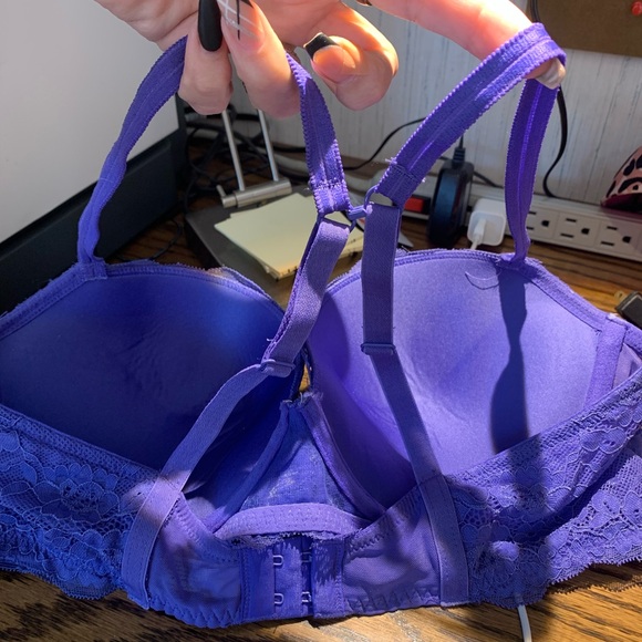 SO NWOT Elegant Purple Lace Bra - Picture 5 of 6